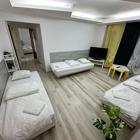 Mc 2 By Ga Appartement Boekarest Buitenkant foto